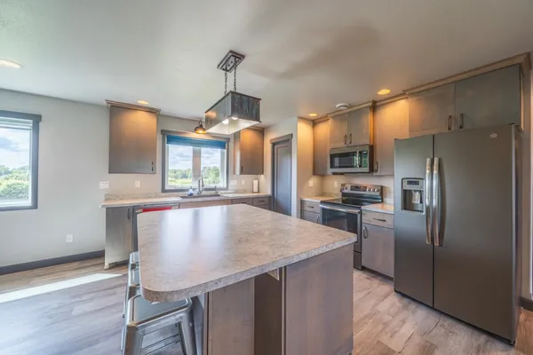 $659,000 | 27196 Co Highway 21, Detroit Lakes, MN 56501