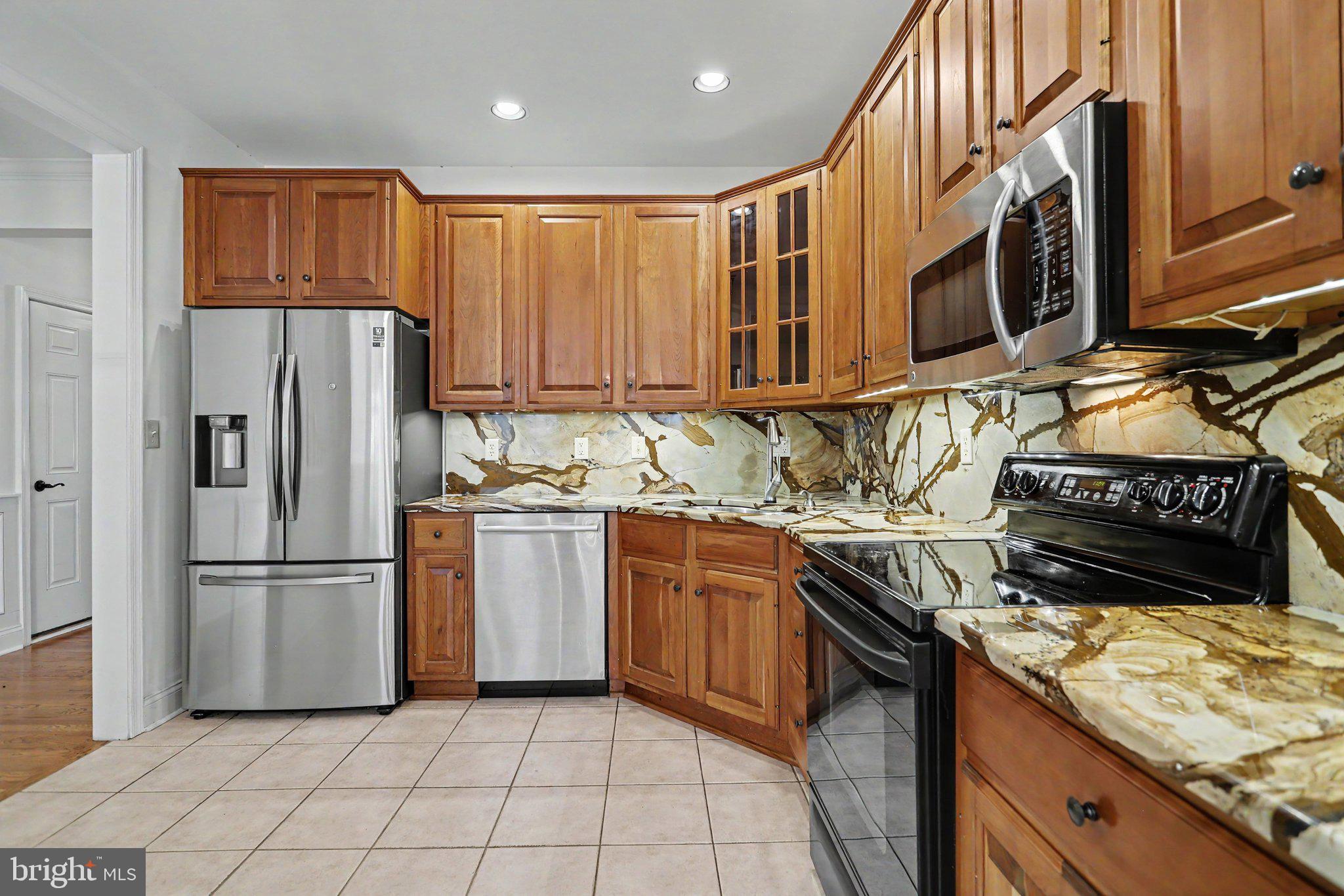 138 Red Haven Road, Unit 101 New Cumberland, PA 17070 - Photo 14 of 34 Gallery Image 14