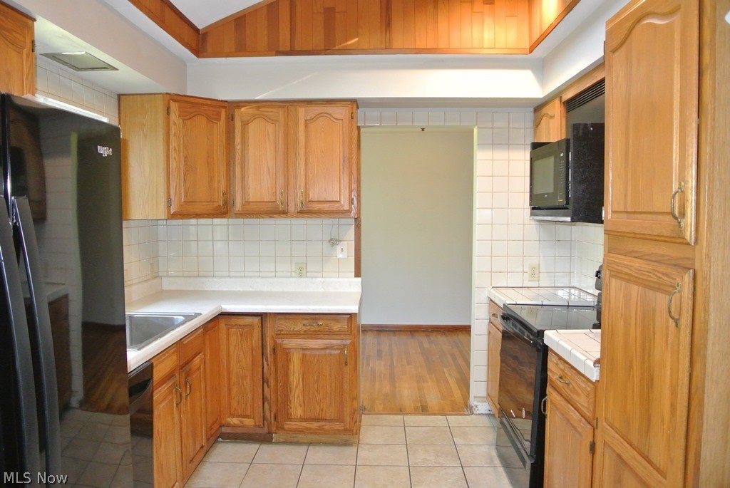 4751 Ranchwood Road Akron, OH 44333 - Photo 17 of 35 Gallery Image 17