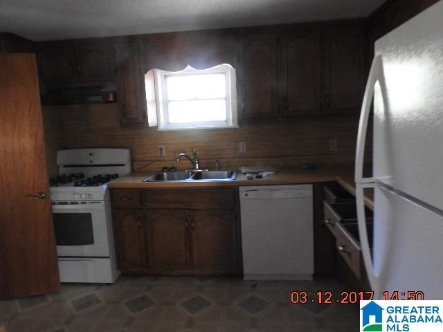 9811 Ellis Road Warrior, AL 35180 - Photo 6 of 11