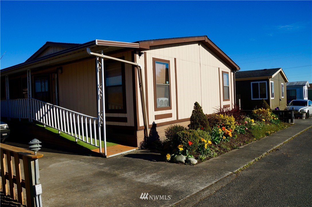 204 Southwest Terry Road, Unit 54 Coupeville, WA 98239 - Photo 1 of 19 Gallery Image 1