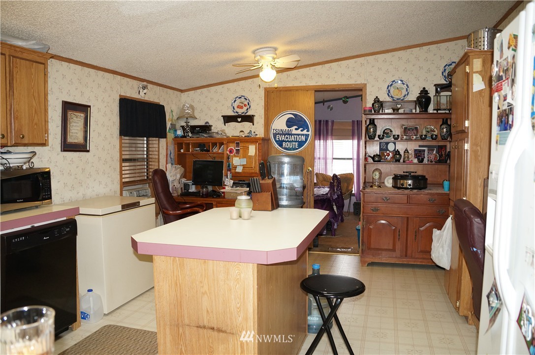 204 Southwest Terry Road, Unit 54 Coupeville, WA 98239 - Photo 11 of 19 Gallery Image 11