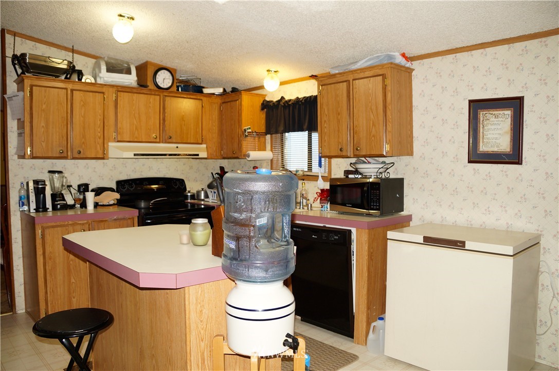 204 Southwest Terry Road, Unit 54 Coupeville, WA 98239 - Photo 12 of 19 Gallery Image 12