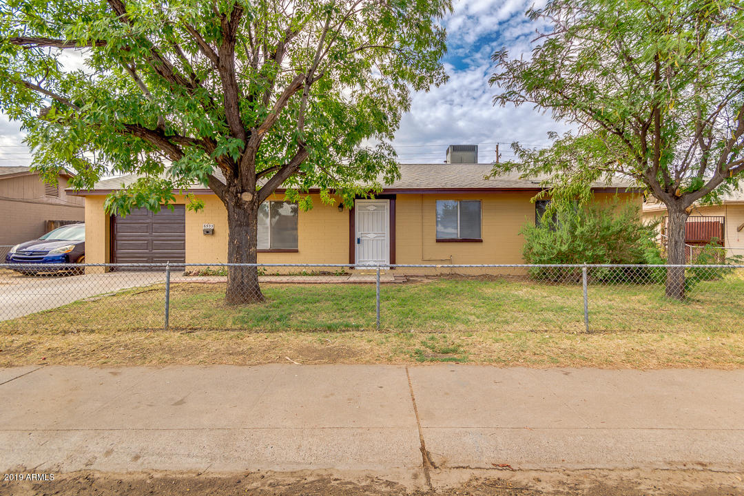 6933 West Camelback Road Phoenix, AZ 85033 - Photo 1 of 29 01 - Camelback