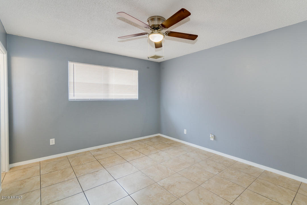 6933 West Camelback Road Phoenix, AZ 85033 - Photo 16 of 29 16 - Camelback