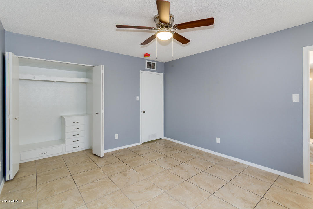 6933 West Camelback Road Phoenix, AZ 85033 - Photo 17 of 29 17 - Camelback
