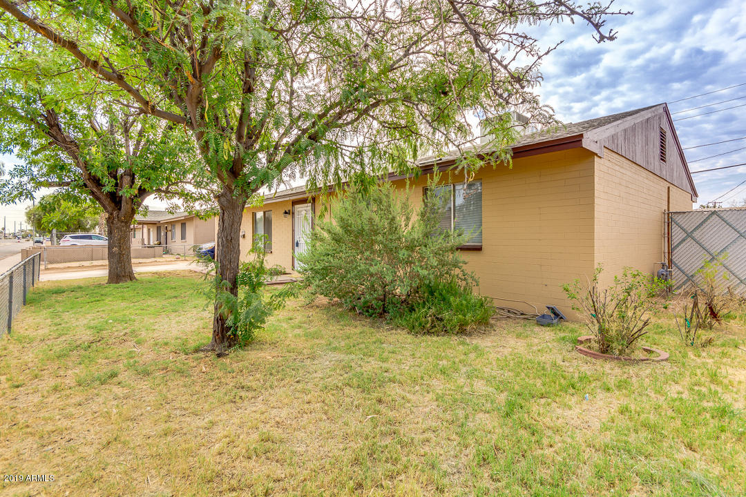 6933 West Camelback Road Phoenix, AZ 85033 - Photo 2 of 29 02 - Camelback