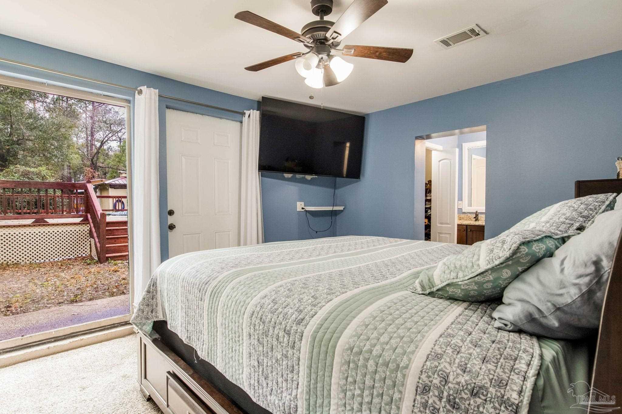 426 East Olive Road Pensacola, FL 32514 - Photo 12 of 57