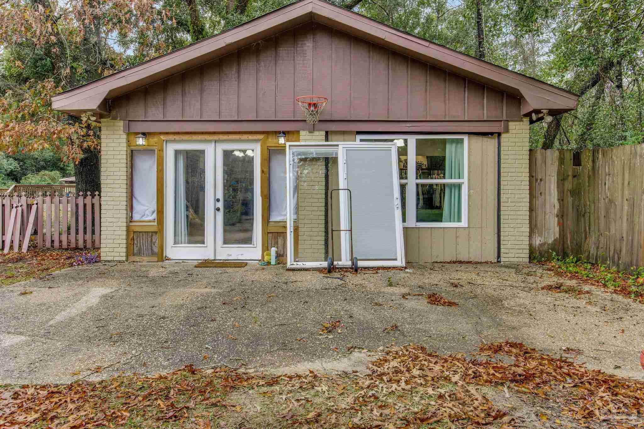 426 East Olive Road Pensacola, FL 32514 - Photo 29 of 57