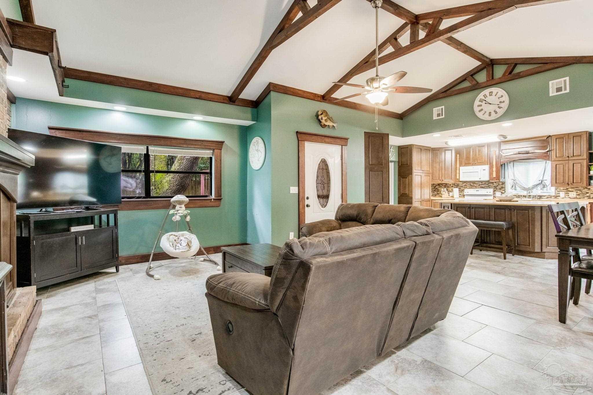 426 East Olive Road Pensacola, FL 32514 - Photo 7 of 57