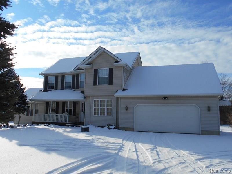 6475 Falkenbury Road North Branch, MI 48461 - Photo 1 of 15 Falkenbury Front 2 (Copy).jpg