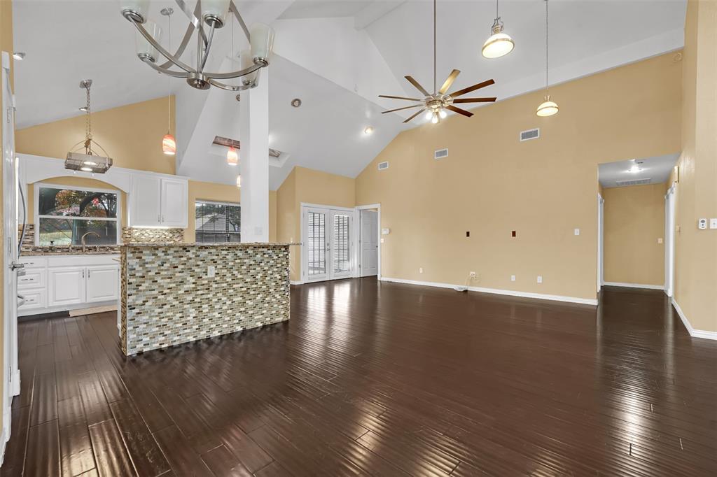 3410 Ridge Oak Drive Garland, TX 75044 - Photo 6 of 29 a view of a room with wooden floor