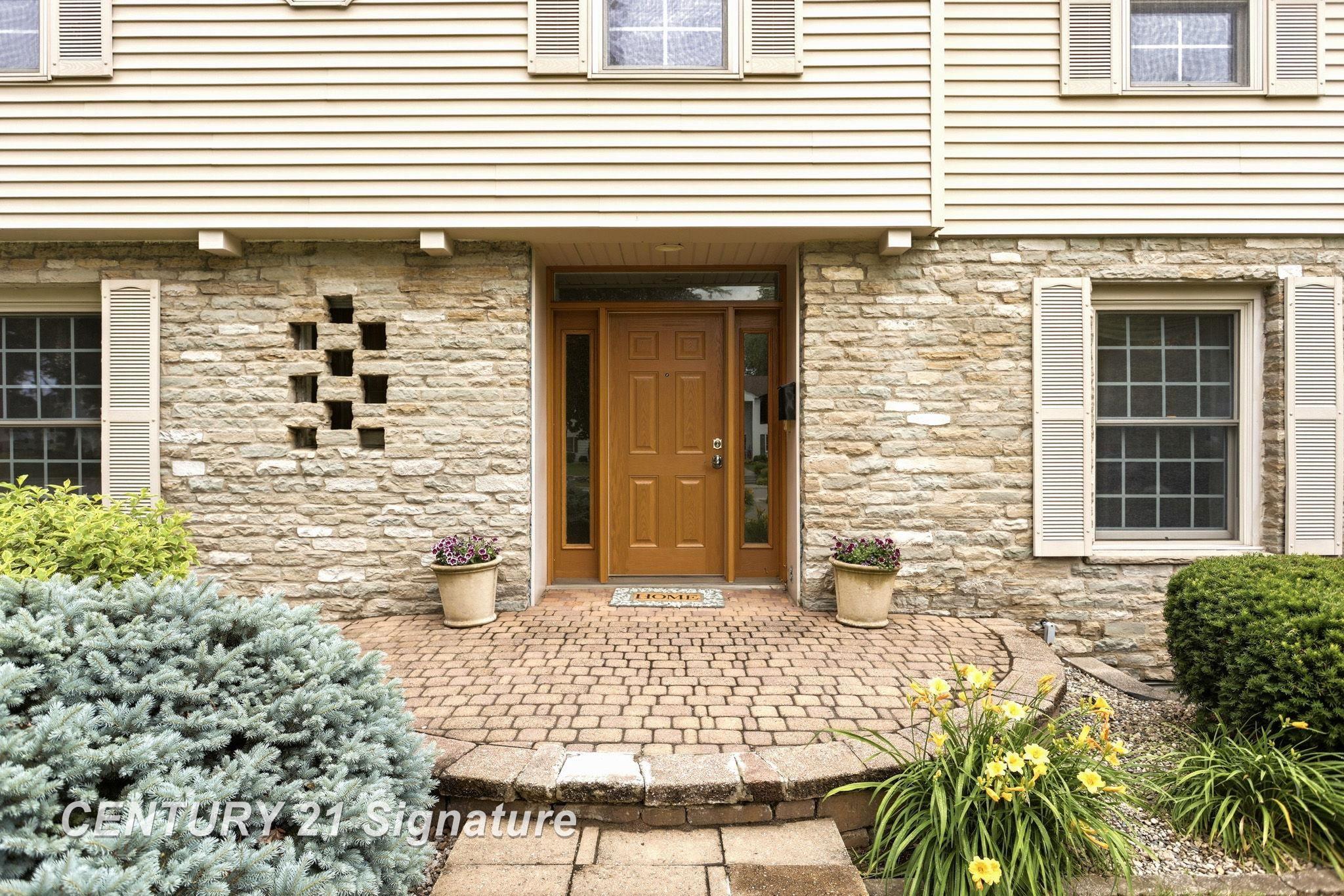 14 Edgewood Road Saginaw, MI 48638 - Photo 5 of 79
