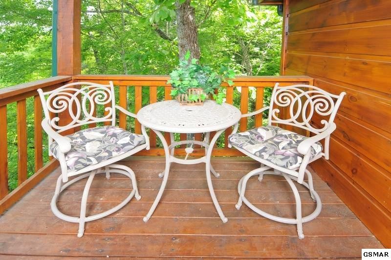 4714 Riversong Way, Unit MOUNTAINMAGIC Sevierville, TN 37876 - Photo 17 of 18 Gallery Image 17