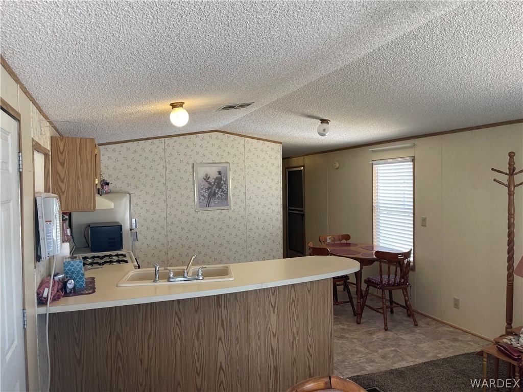 3003 Hualapai Mountain Road, Unit 11 Kingman, AZ 86401 - Photo 11 of 27