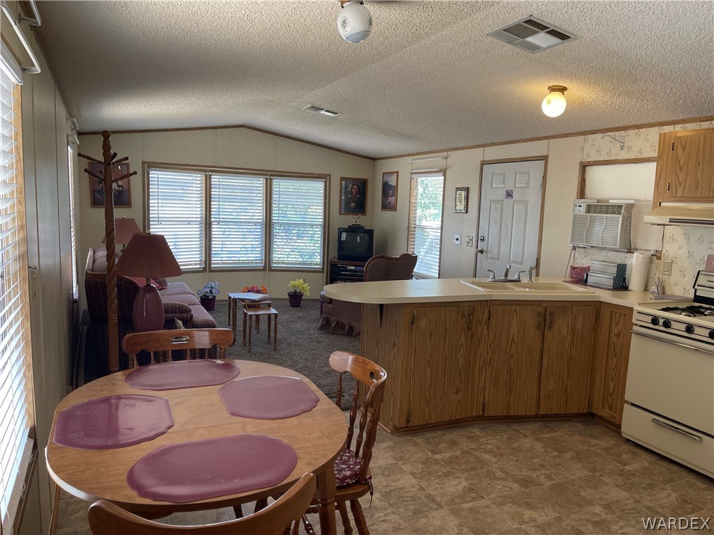 3003 Hualapai Mountain Road, Unit 11 Kingman, AZ 86401 - Photo 9 of 27