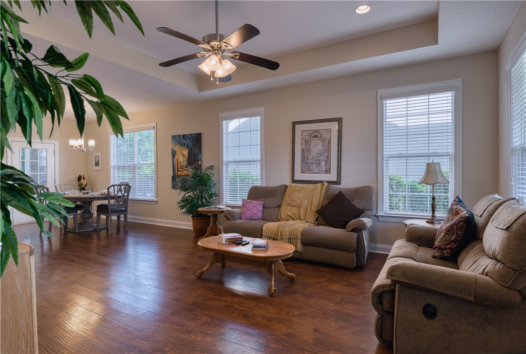 533 Waterstone Circle Brunswick, GA 31525 - Photo 35 of 36 Open Floor Plan