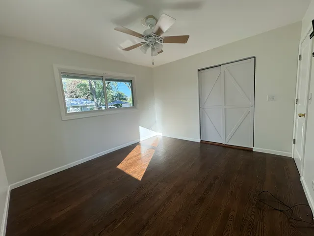 $2,900 | 709 West Glencoe Road, Palatine, IL 60067