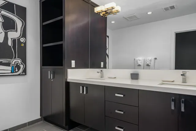 $10,000 | 505 North Camino Real, Palm Springs, CA 92262