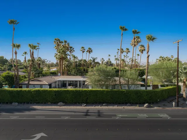 $10,000 | 505 North Camino Real, Palm Springs, CA 92262