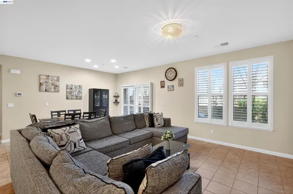 $640,000 | 86 Cortadillo Street, Mountain House, CA 95391