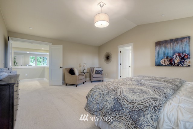 19033 84th Place Northeast Bothell, WA 98011 - Photo 14 of 21 Gallery Image 14