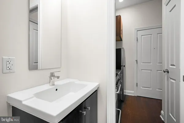 $1,395 | 115 South 21st Street, Unit 104, Philadelphia, PA 19103