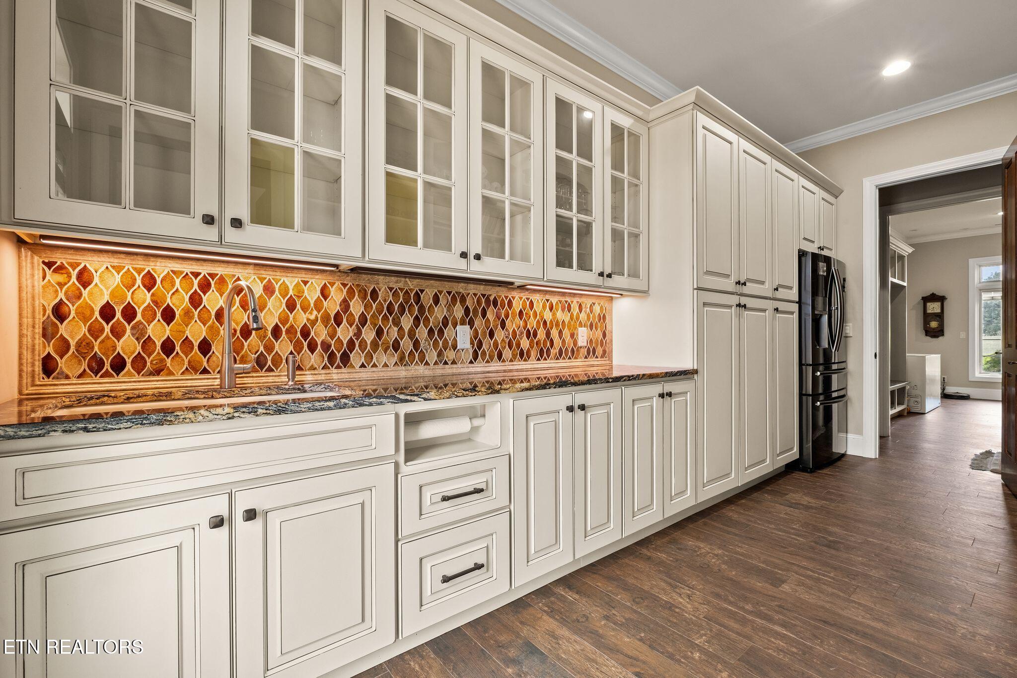 9676 Heard Ridge Road Monroe, TN 38573 - Photo 22 of 59 Galley Pantry