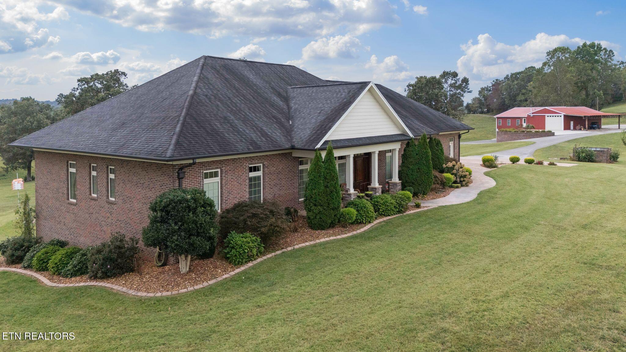 9676 Heard Ridge Road Monroe, TN 38573 - Photo 5 of 59 Welcome Home!