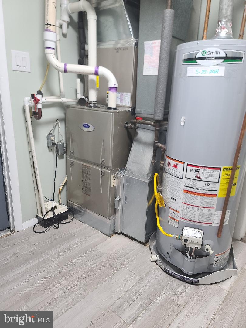 7834 Citadel Drive Severn, MD 21144 - Photo 37 of 58 a view of a living room