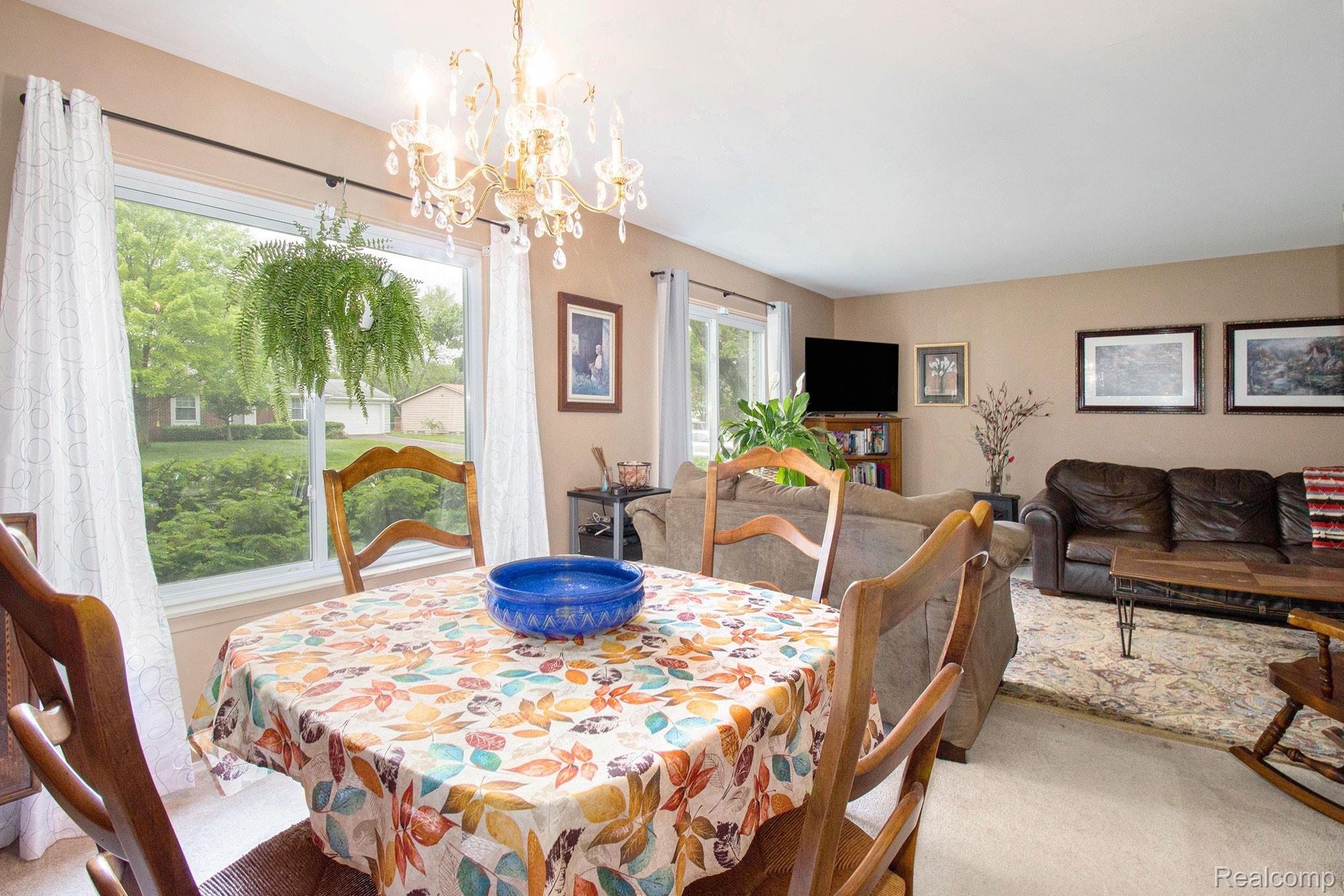 22632 Winfield Road Novi, MI 48375 - Photo 9 of 29 Dining Room 22632 Winfield