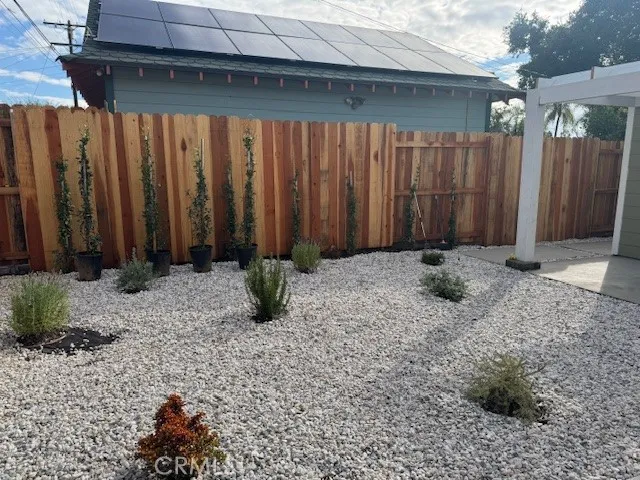 $4,000 | 425 West Lime Avenue, Unit 1, Monrovia, CA 91016