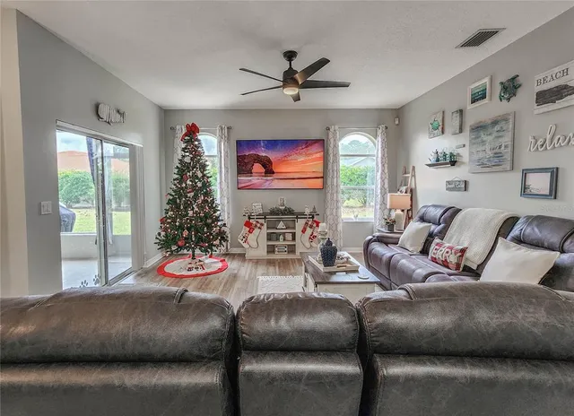 $369,900 | 42 Woodlyn Lane, Palm Coast, FL 32164