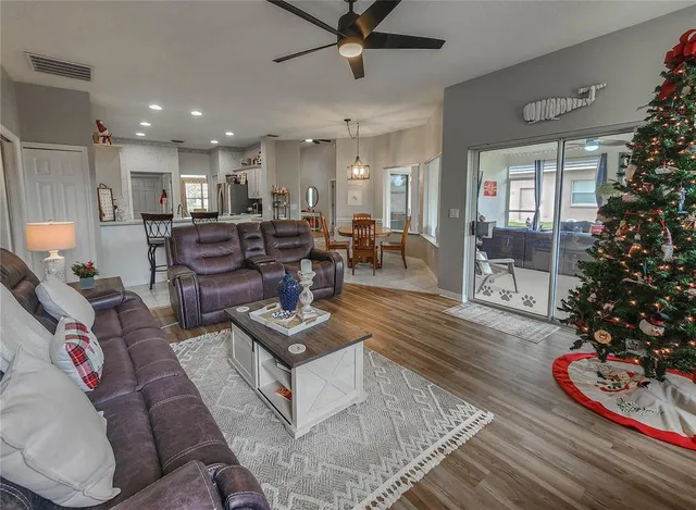 $369,900 | 42 Woodlyn Lane, Palm Coast, FL 32164