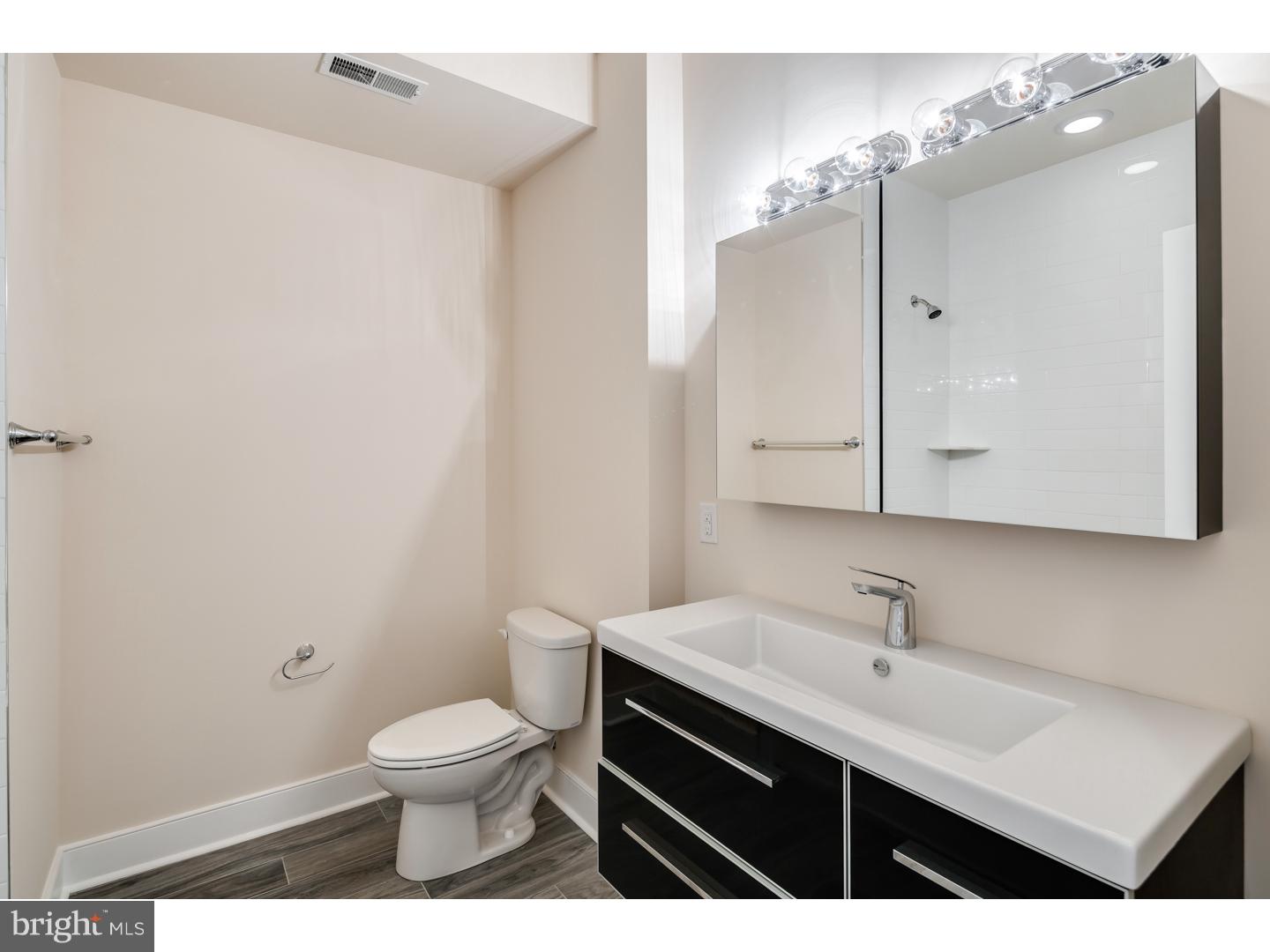 1933 Reed Street Philadelphia, PA 19146 - Photo 12 of 22