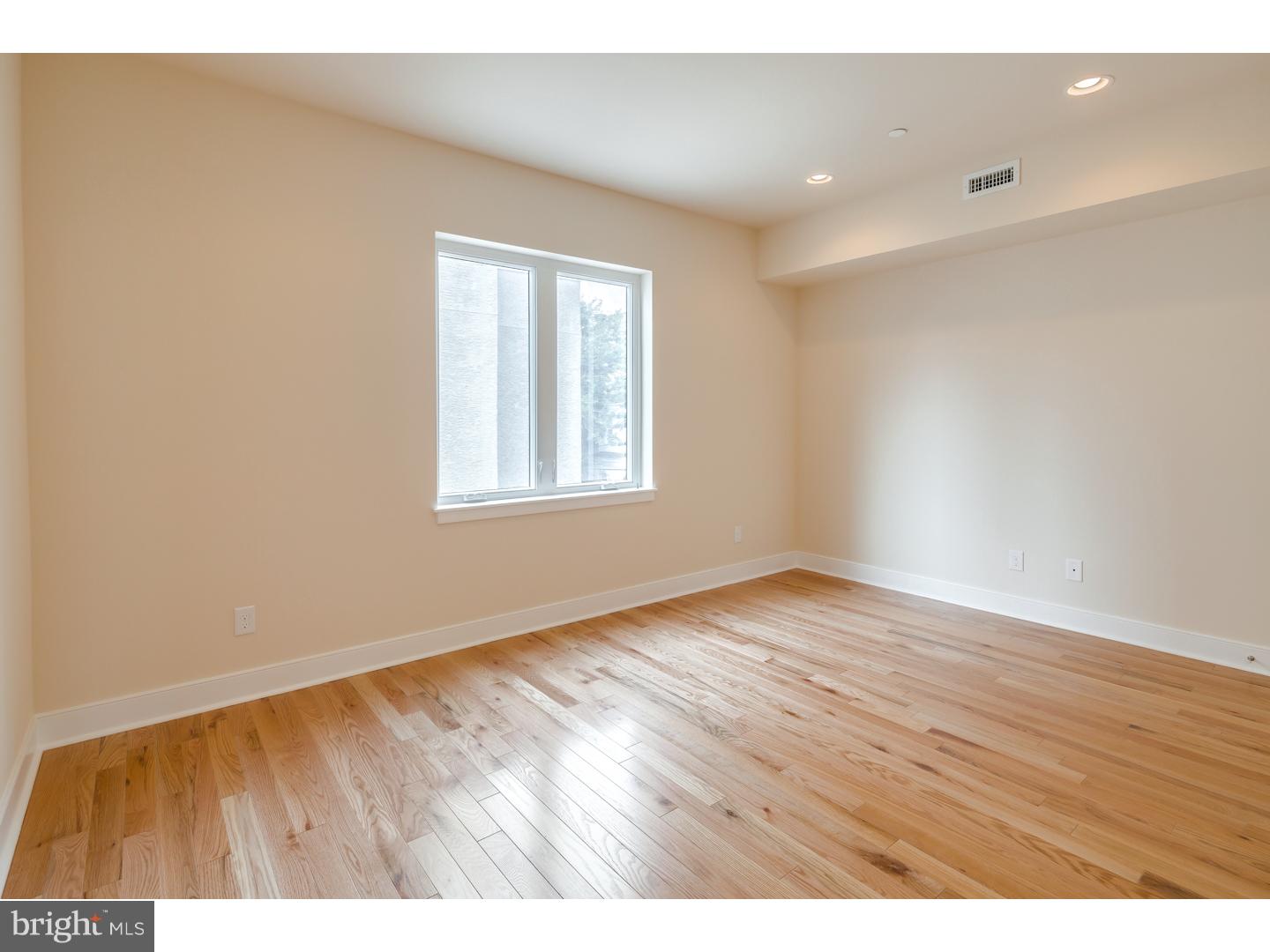 1933 Reed Street Philadelphia, PA 19146 - Photo 9 of 22