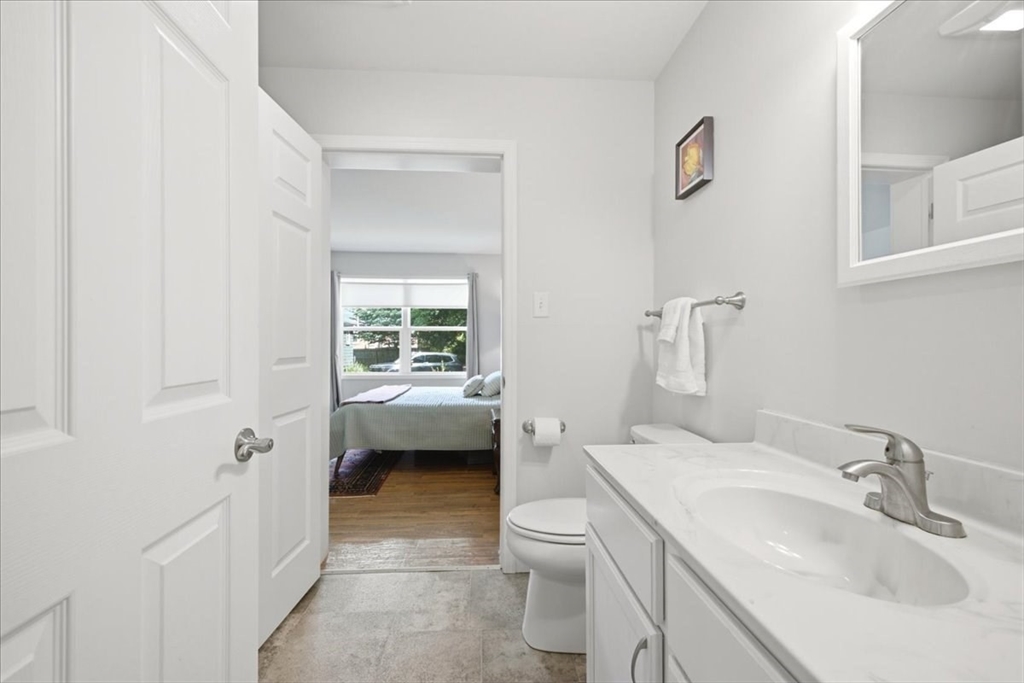 85 Lewis Avenue Walpole, MA 02081 - Photo 18 of 39