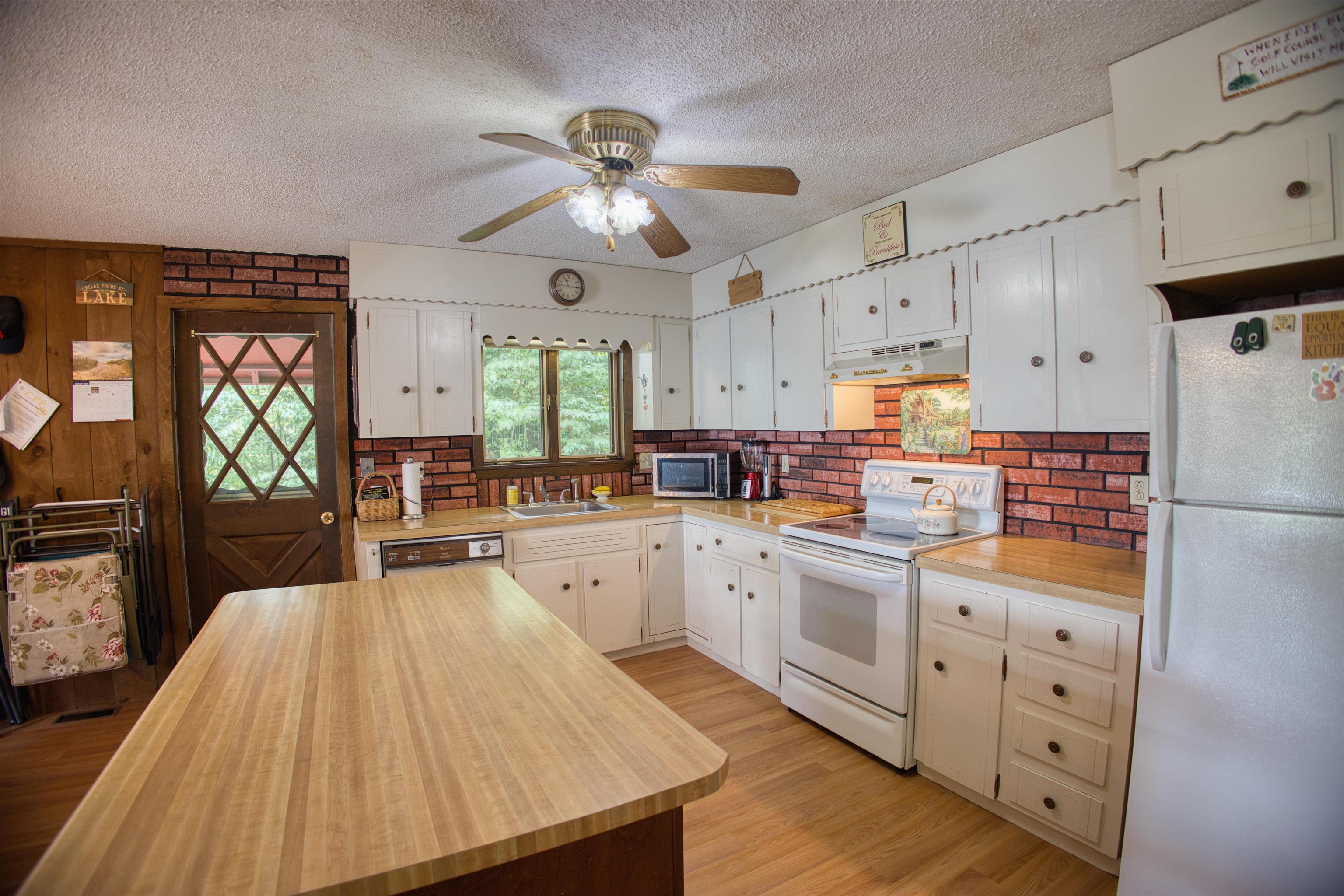 25 Bluffs Boulevard Ossipee, NH 03814 - Photo 17 of 60