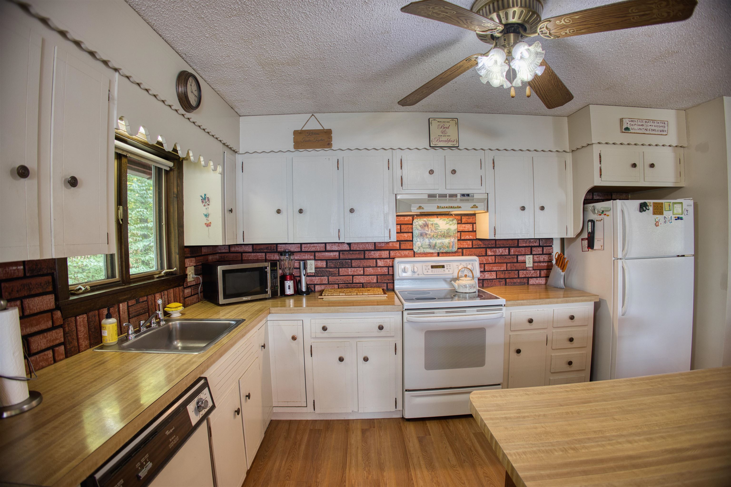 25 Bluffs Boulevard Ossipee, NH 03814 - Photo 19 of 60