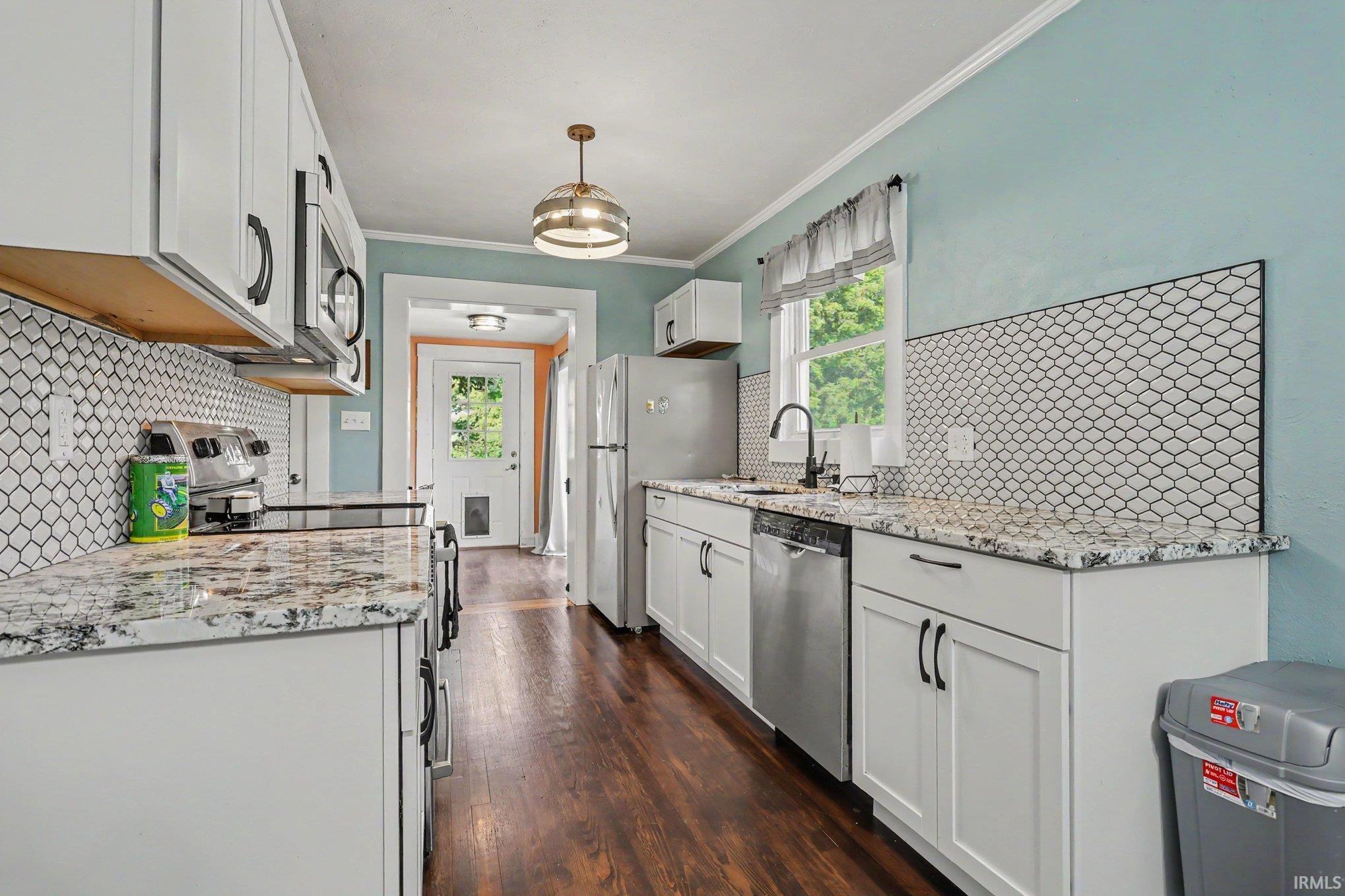 55791 Clover Road Mishawaka, IN 46545 - Photo 7 of 15 Gallery Image 7