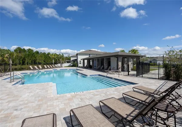$550,000 | 374 Pine Tree Brg Trail, St. Cloud, FL 34772