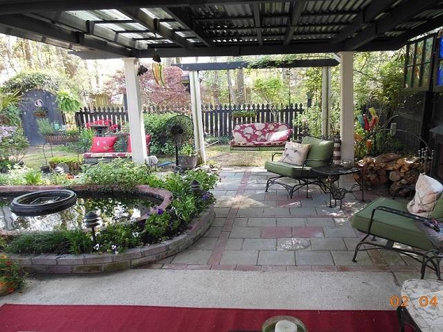 196 Lancaster Road Summerville, SC 29485 - Photo 5 of 36 Backyard (4)