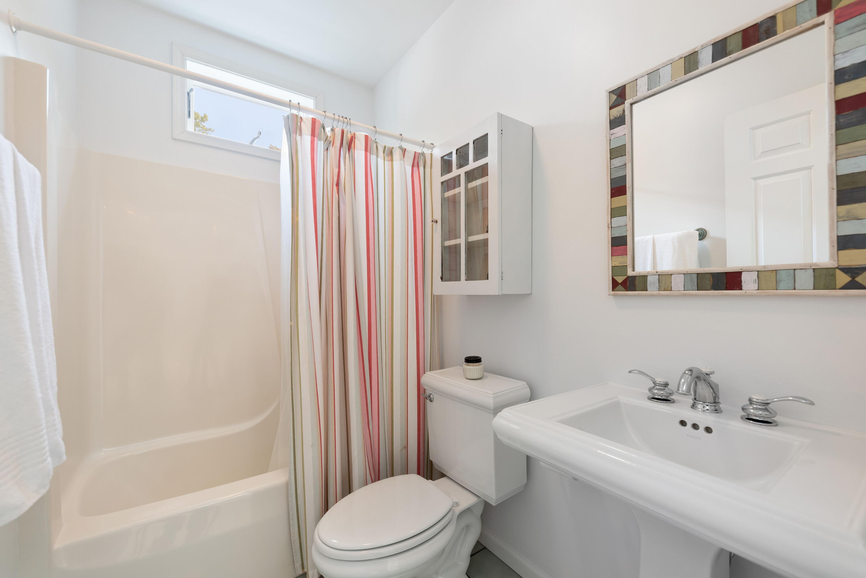 16065 Prusa Road Union Pier, MI 49129 - Photo 14 of 26 Hall bathroom