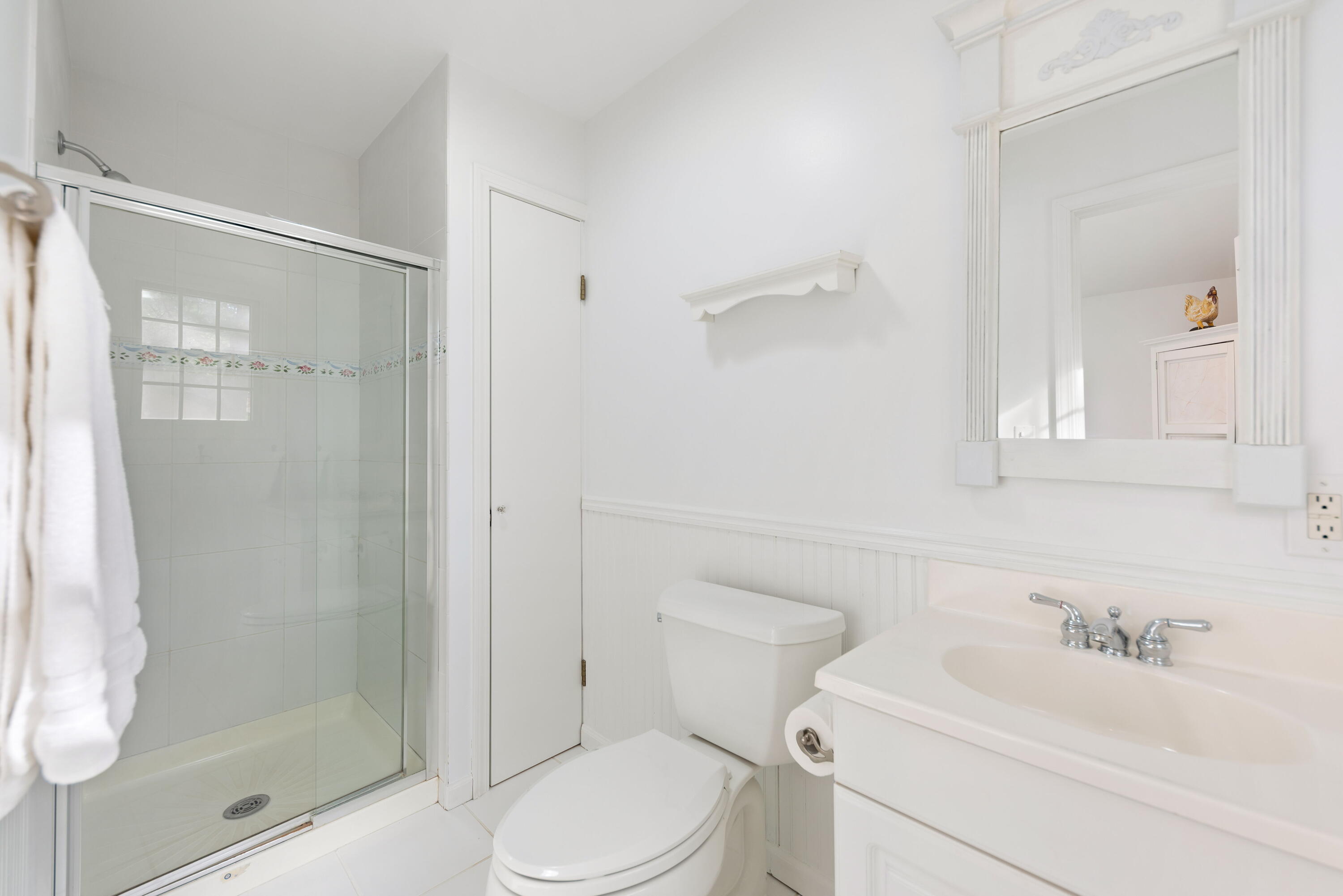 16065 Prusa Road Union Pier, MI 49129 - Photo 15 of 26 Primary bathroom