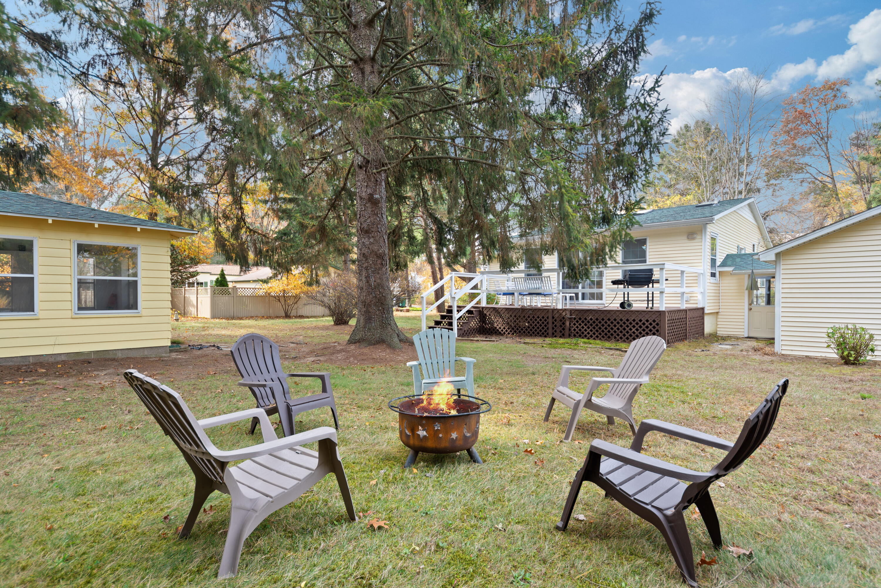 16065 Prusa Road Union Pier, MI 49129 - Photo 21 of 26 Spacious back yard