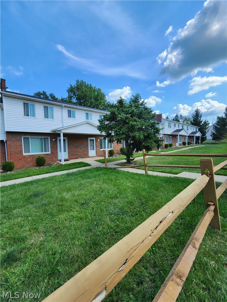 123 East Sprague Road Seven Hills, OH 44131 - Photo 1 of 12