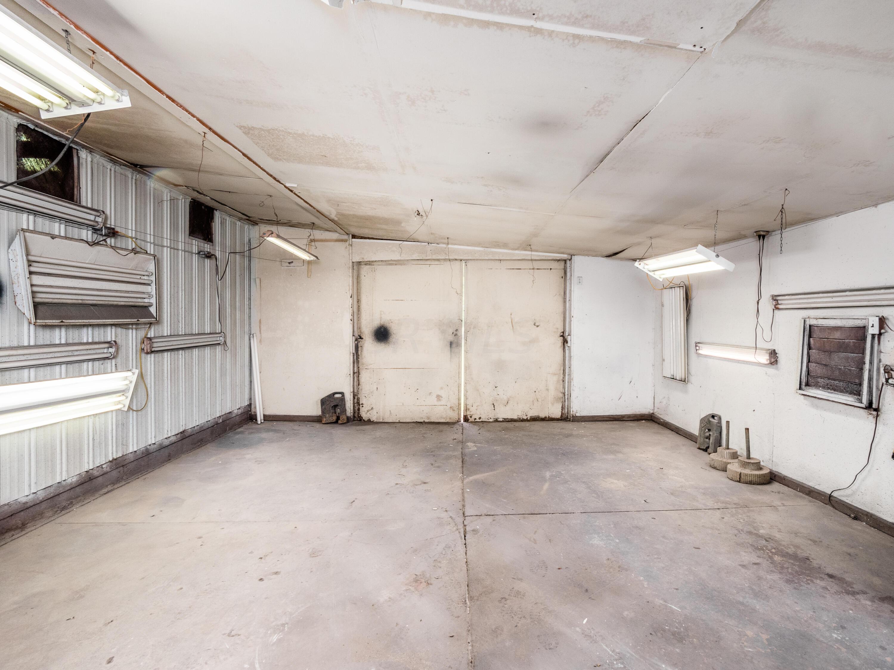 5199 Jones Marsh Road London, OH 43140 - Photo 28 of 37 paint shop or additional car space