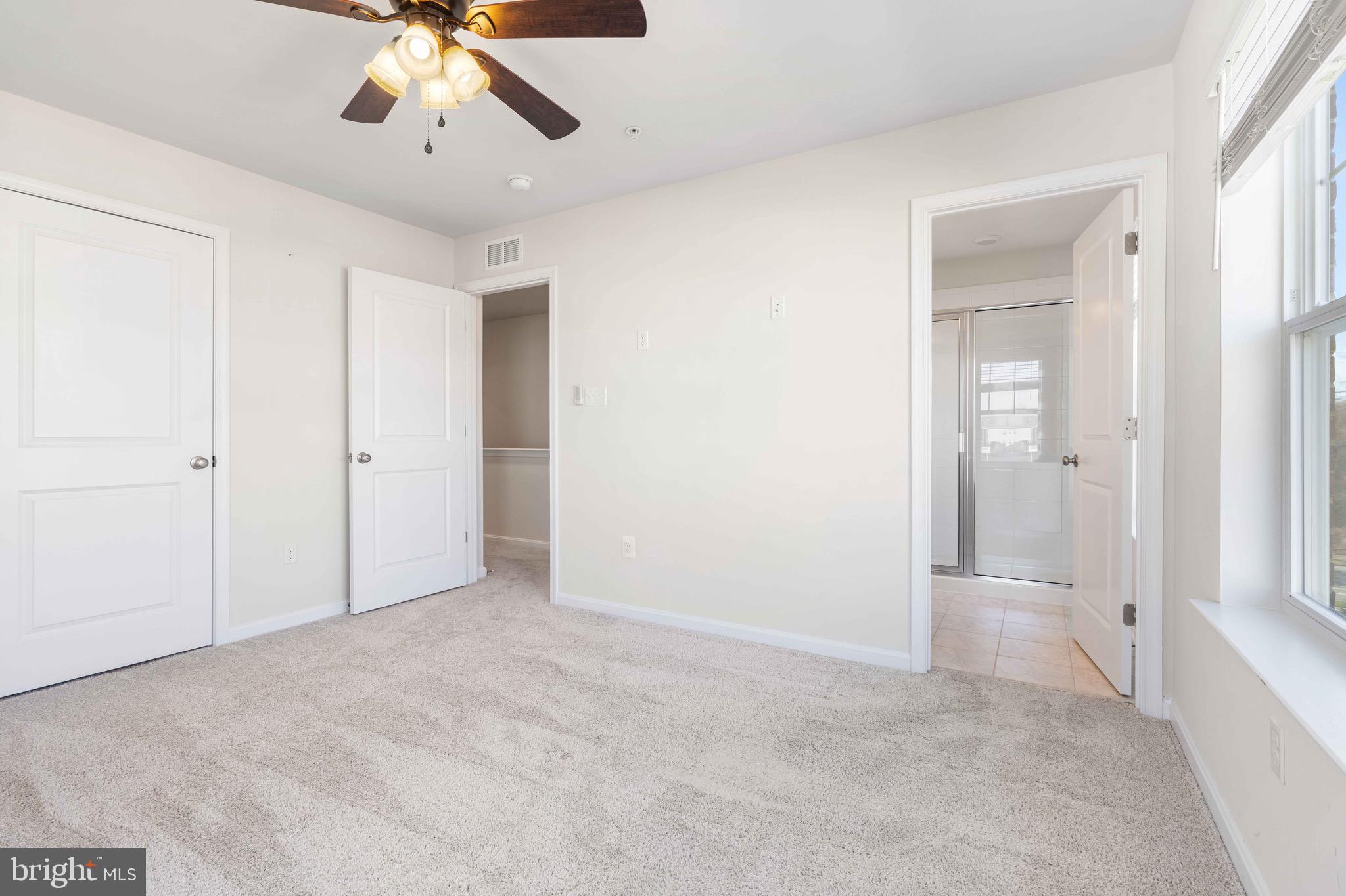 9710 Ruby Lockhart Boulevard Bowie, MD 20721 - Photo 17 of 40 Primary Suite