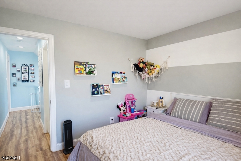 98 Weequahic Avenue Newark, NJ 07112 - Photo 10 of 17