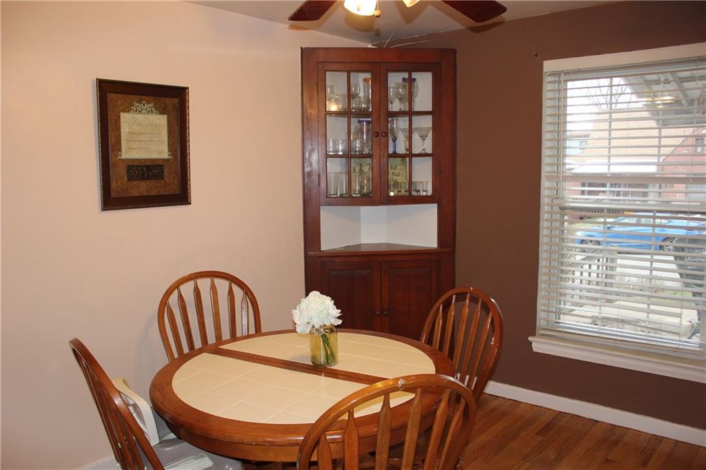 859 Rolling Rock Road Pittsburgh, PA 15234 - Photo 14 of 25 Gallery Image 14